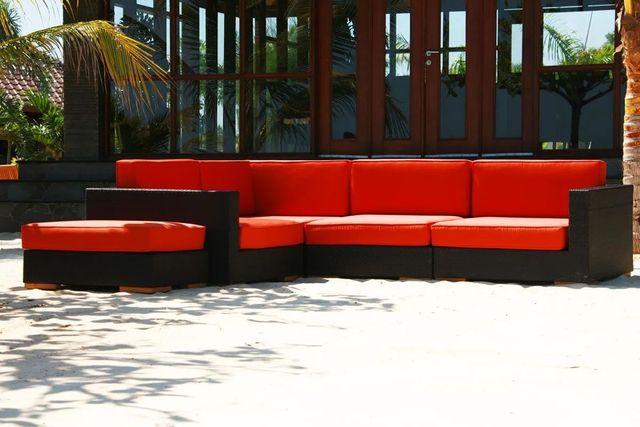 Calypso middle deepseating1