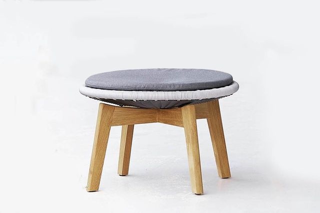 Easy foot stool teak and synthetic rattan