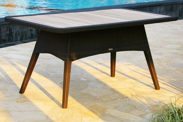 Lafuma synthetic wicker table